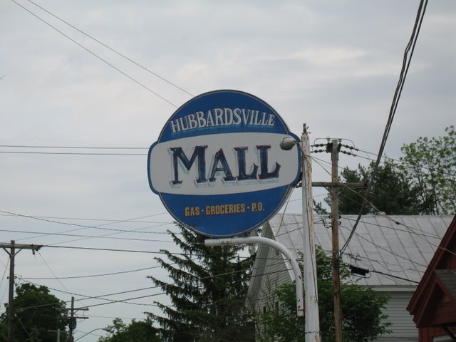 Sign announcing Hubbardsville Mall